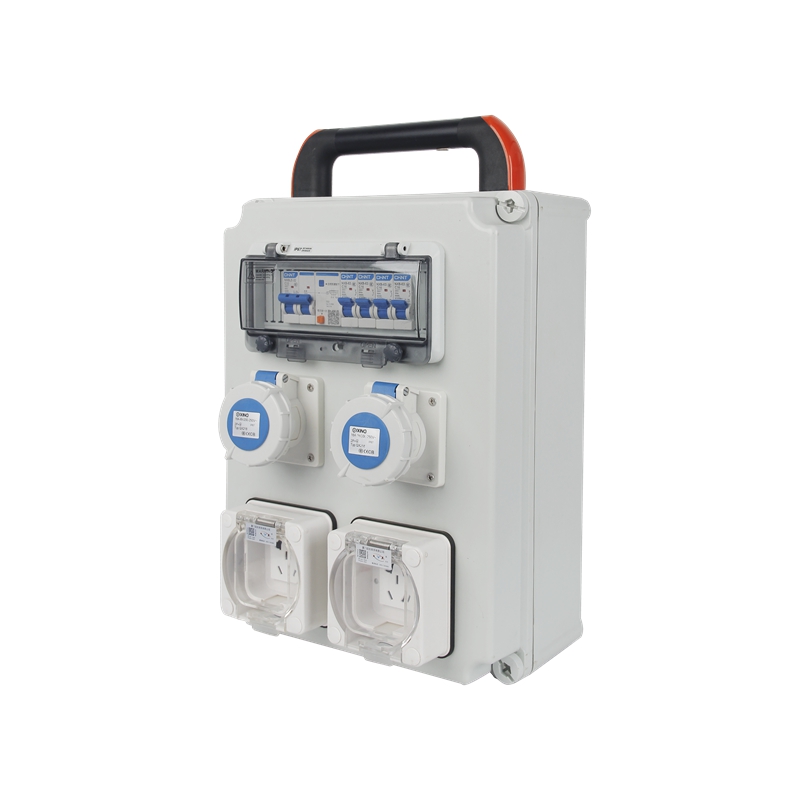 Portable socket distribution box
