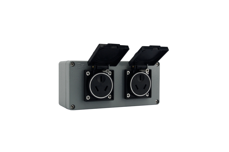 Explosion proof socket