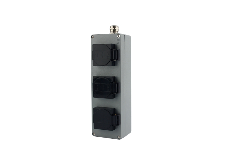 Explosion proof socket