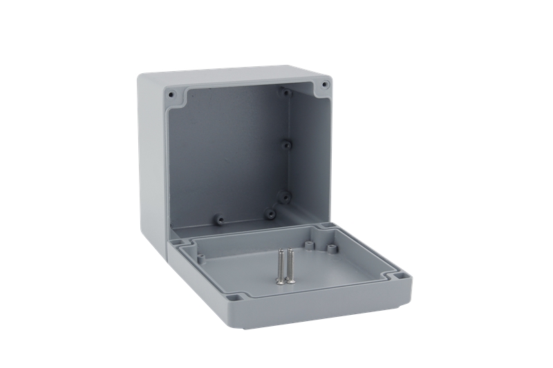 Cast aluminum waterproof box