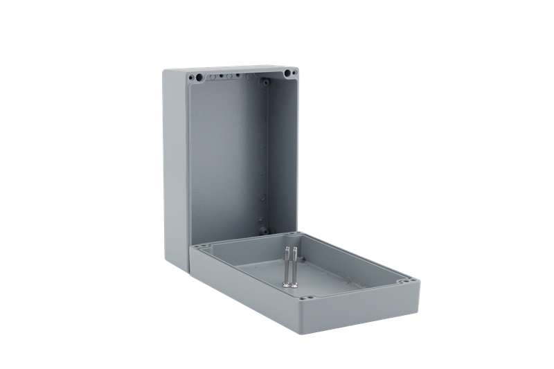 Cast aluminum waterproof box