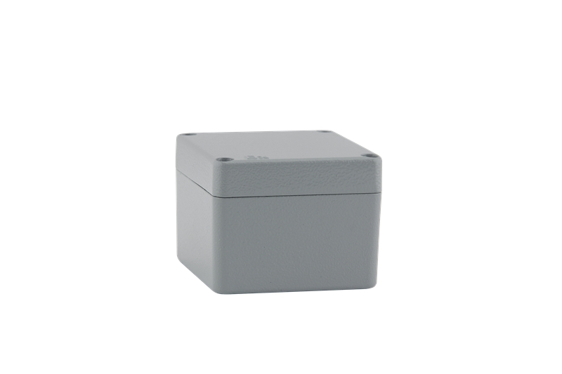 Cast aluminum waterproof box